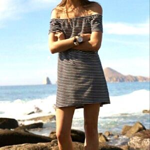 Madewell Striped Off the Shoulder Mini Dress, EUC